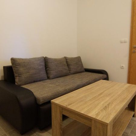 Apartments Domani Vir Zewnętrze zdjęcie